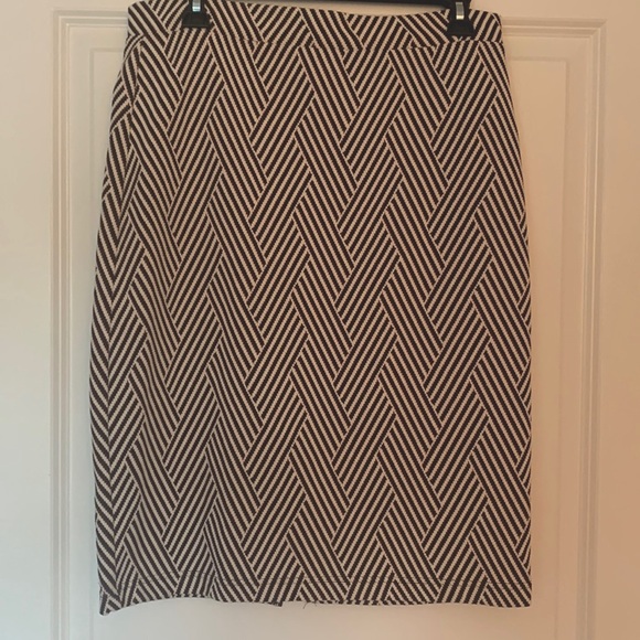 Maeve by Anthropologie skirt - Picture 1 of 9